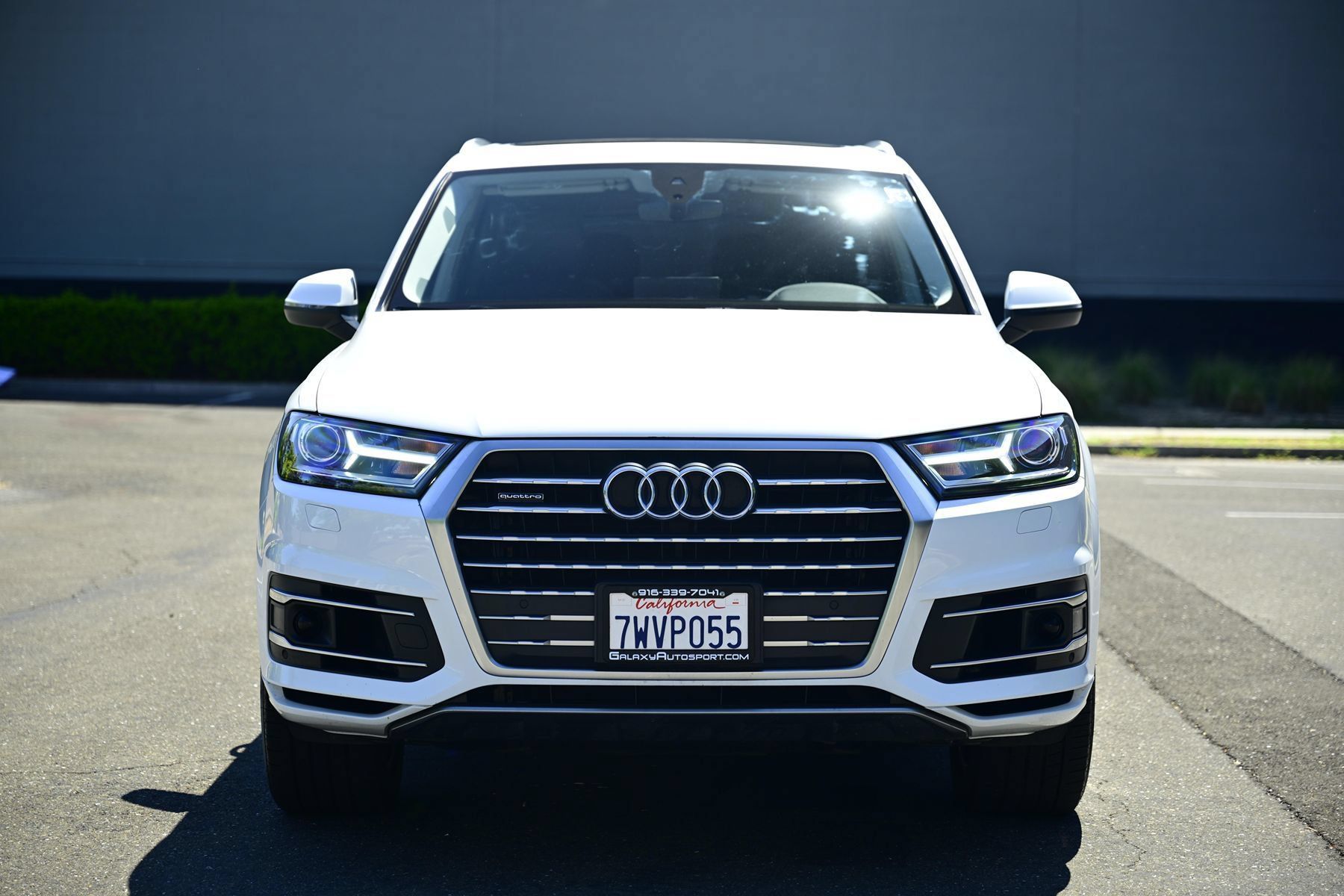 Used 2017 Audi Q7 3.0T Premium Plus w/ Premium Plus Package AWD/4WD image 2