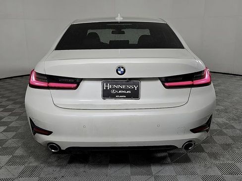 Used 2021 BMW 330i Sedan w/ Premium Package RWD image 5
