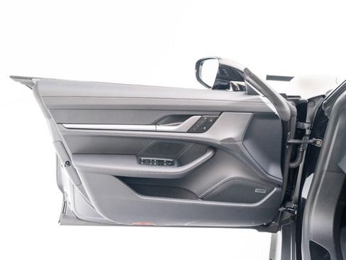 New 2026 Porsche Taycan GTS image 24