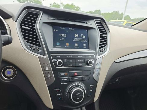 Used 2017 Hyundai Santa Fe Sport AWD/4WD image 23