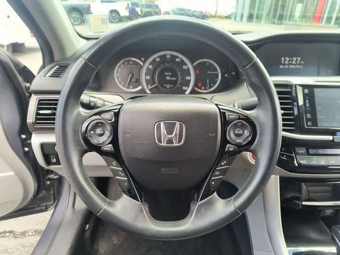 Used 2016 Honda Accord EX-L image 14