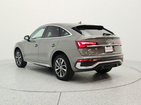 Used 2023 Audi Q5 2.0T Premium Plus w/ Premium Plus Package AWD/4WD image 7