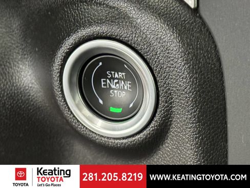 Used 2024 Chevrolet Silverado 1500 Custom AWD/4WD image 29