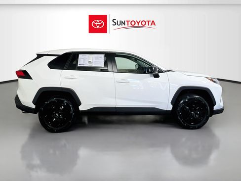 Used 2024 Toyota RAV4 LE FWD image 2