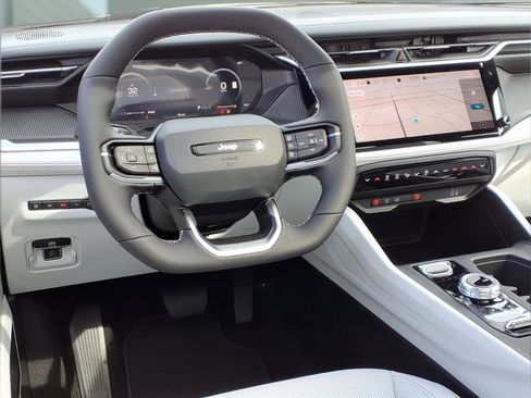New 2026 Jeep Cherokee Overland AWD/4WD image 10