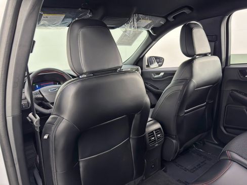 Used 2024 Ford Escape ST-Line Select AWD/4WD image 30