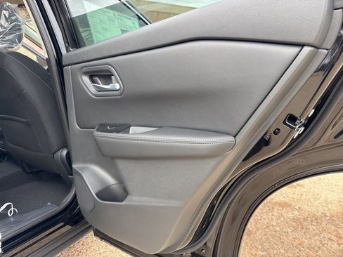 New 2026 Nissan Rogue SV image 22