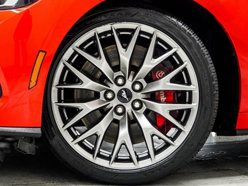 Used 2024 Ford Mustang GT Premium image 6