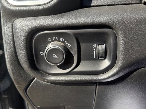 Used 2022 RAM 2500 Big Horn image 13