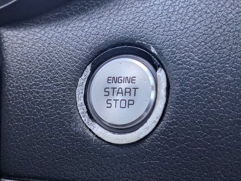 Used 2019 Kia Stinger RWD image 26