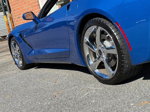 Used 2014 Chevrolet Corvette Stingray Coupe w/ 3LT Preferred Equipment Group image 25