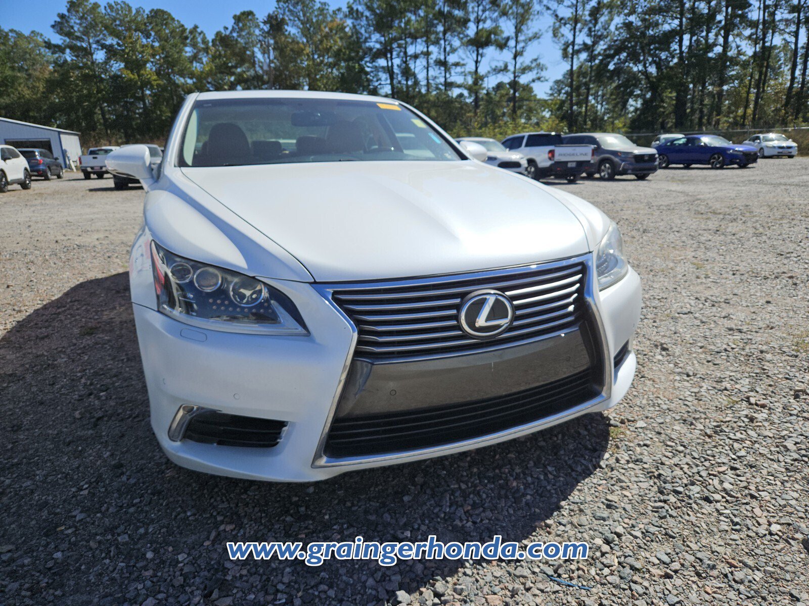 Used 2015 Lexus LS 460 w/ Comfort Package RWD image 4