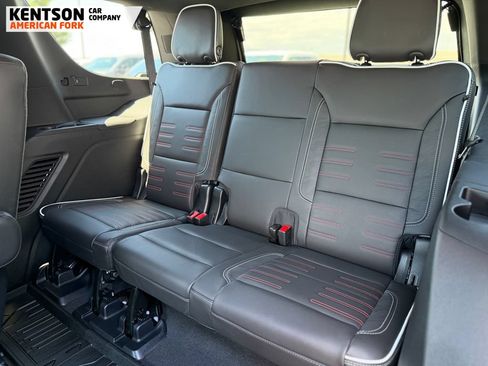 Used 2025 GMC Yukon AT4 Ultimate w/ LPO, Floor Liner Package AWD/4WD image 35