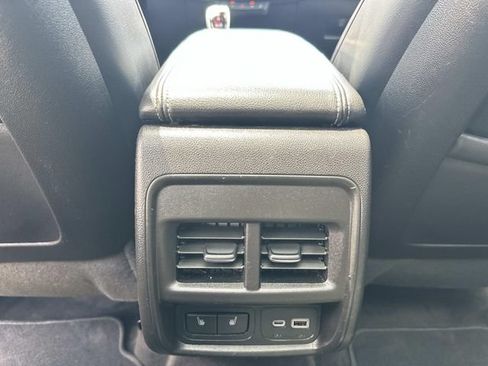 Used 2023 Cadillac XT4 Premium Luxury w/ Driver Assist Package FWD image 14