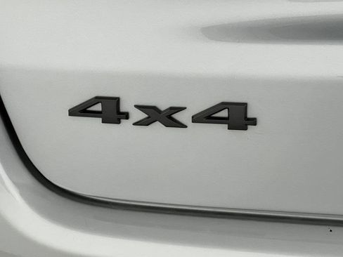 New 2025 Jeep Compass Limited w/ Driver Assist Group I image 9