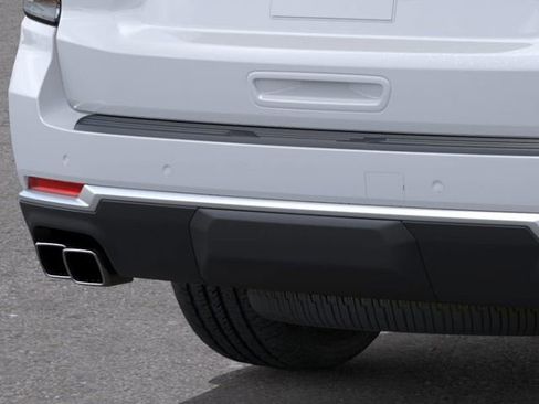 New 2026 Chevrolet Suburban High Country image 15