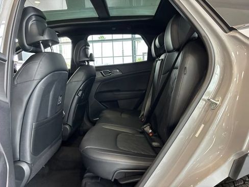 Used 2025 Kia Sportage X-Pro Prestige AWD/4WD image 13