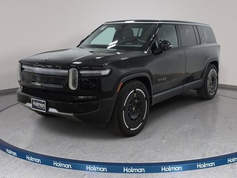 Used 2025 Rivian R1S Adventure AWD/4WD image 1
