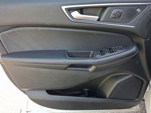 Used 2022 Ford Edge ST AWD/4WD image 12