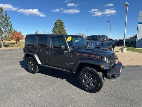 Used 2017 Jeep Wrangler Unlimited Rubicon image 31