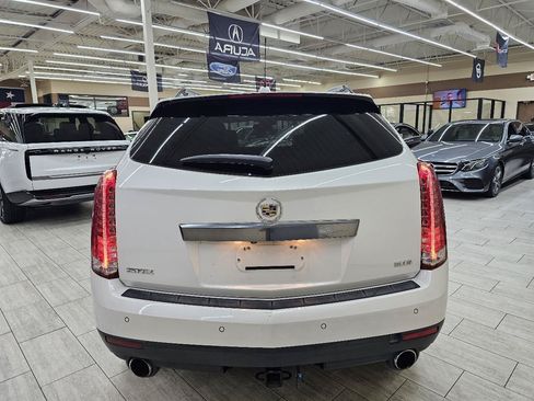 Used 2016 Cadillac SRX Performance w/ Midnight Edition Package FWD image 7