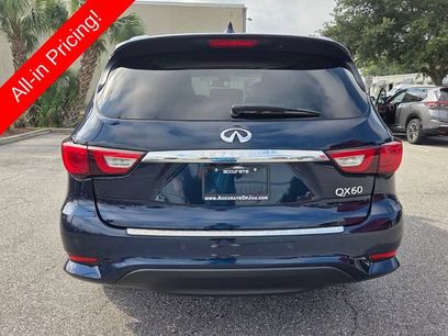 Used 2017 INFINITI QX60 FWD w/ Premium Plus Package