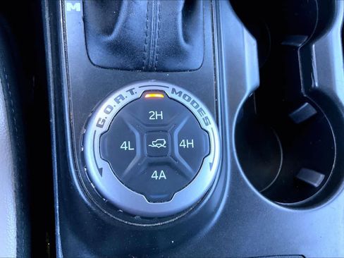 Certified 2022 Ford Bronco Wildtrak image 35