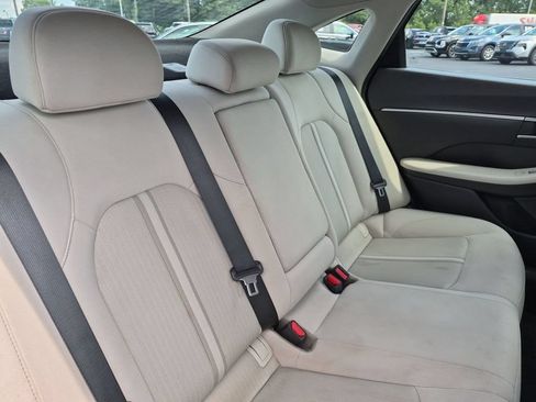 Used 2025 Hyundai Sonata SEL FWD image 32