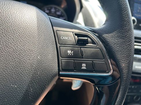Used 2024 Mitsubishi Eclipse Cross SEL AWD/4WD image 27
