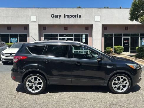 Used 2015 Ford Escape Titanium w/ Equipment Group 301A FWD image 4