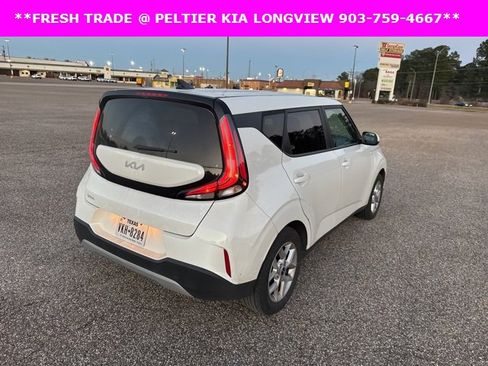 Used 2023 Kia Soul LX w/ Option Group 015 image 7