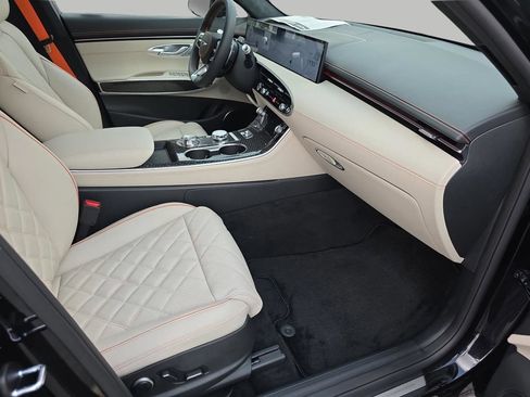 New 2026 Genesis GV70 3.5T Sport Prestige AWD/4WD image 38