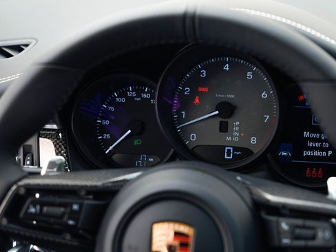 New 2026 Porsche Macan S image 21