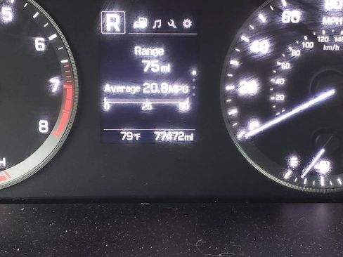 Used 2016 Hyundai Sonata SE FWD image 25