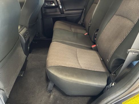 Used 2022 Toyota 4Runner TRD Off-Road image 27