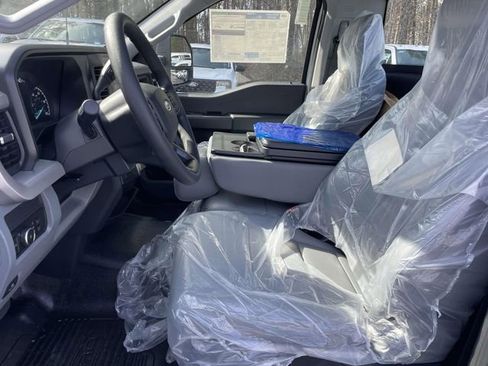 New 2026 Ford F350 XL w/ XL Chrome Package RWD image 15