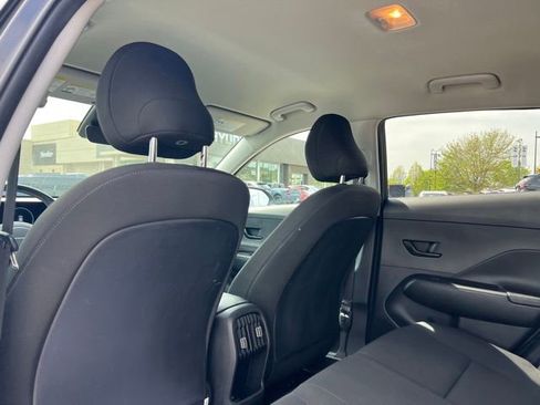 Certified 2024 Hyundai Kona SEL FWD image 11