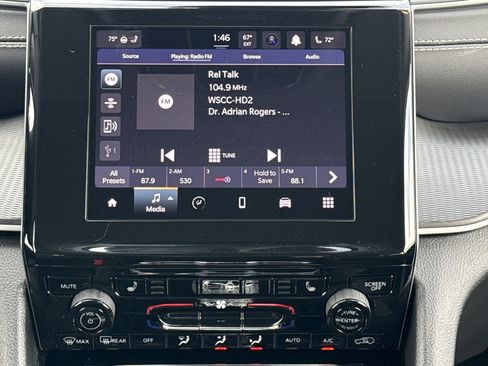 Used 2023 Jeep Grand Cherokee Laredo X w/ Luxury Tech Group I image 22