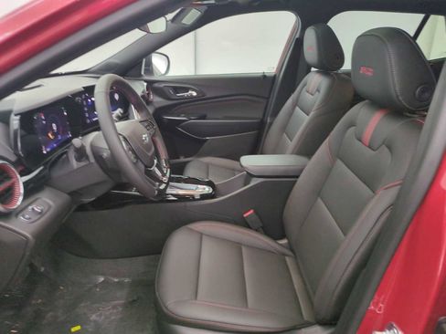New 2026 Chevrolet Trax RS w/ Sunroof Package image 15