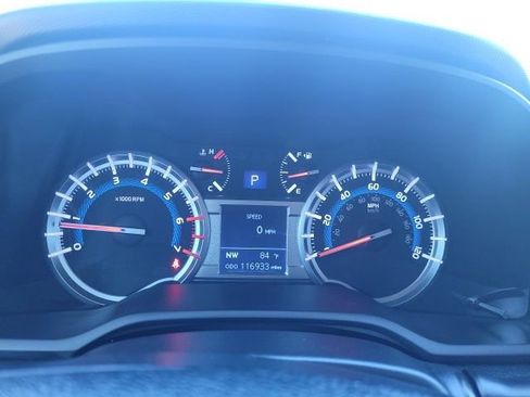 Used 2016 Toyota 4Runner SR5 image 15