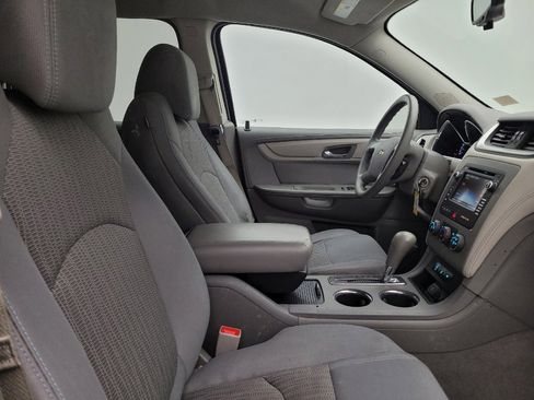 Used 2017 Chevrolet Traverse LS image 21