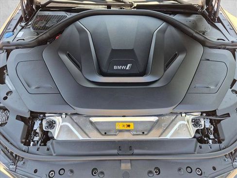 Certified 2023 BMW i4 eDrive40 w/ M Sport Package RWD image 24