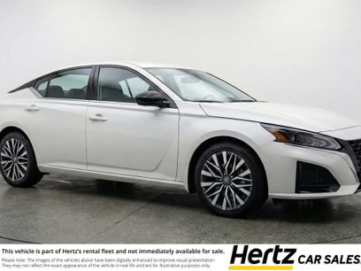 Used 2025 Nissan Altima 2.5 SV