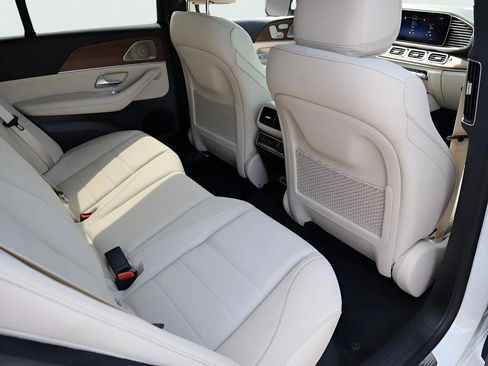 New 2026 Mercedes-Benz GLE 450 4MATIC image 13