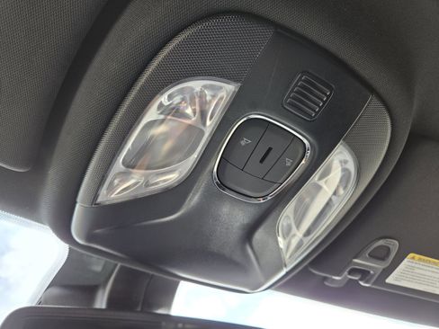 New 2026 Jeep Compass Latitude image 35