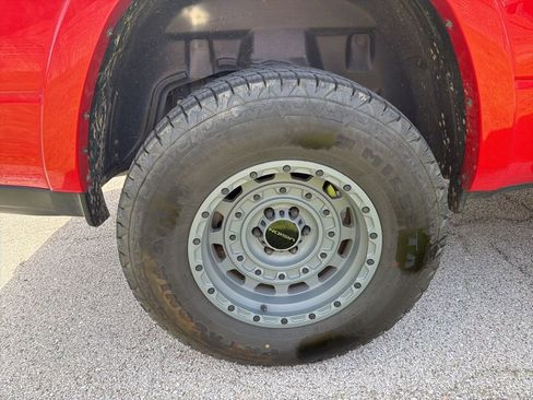 Used 2025 RAM 1500 Big Horn image 14