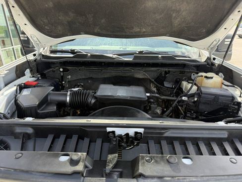 Used 2021 Chevrolet Silverado 2500 W/T w/ WT Convenience Package AWD/4WD image 19