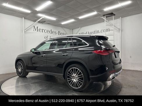 Certified 2026 Mercedes-Benz GLC 300 image 5