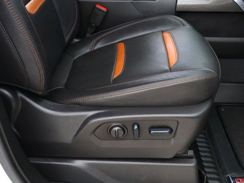 Used 2023 GMC Sierra 3500 AT4 w/ Gooseneck/5TH Wheel Package image 20