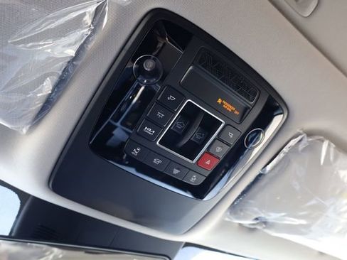 New 2026 Kia Carnival SX image 22